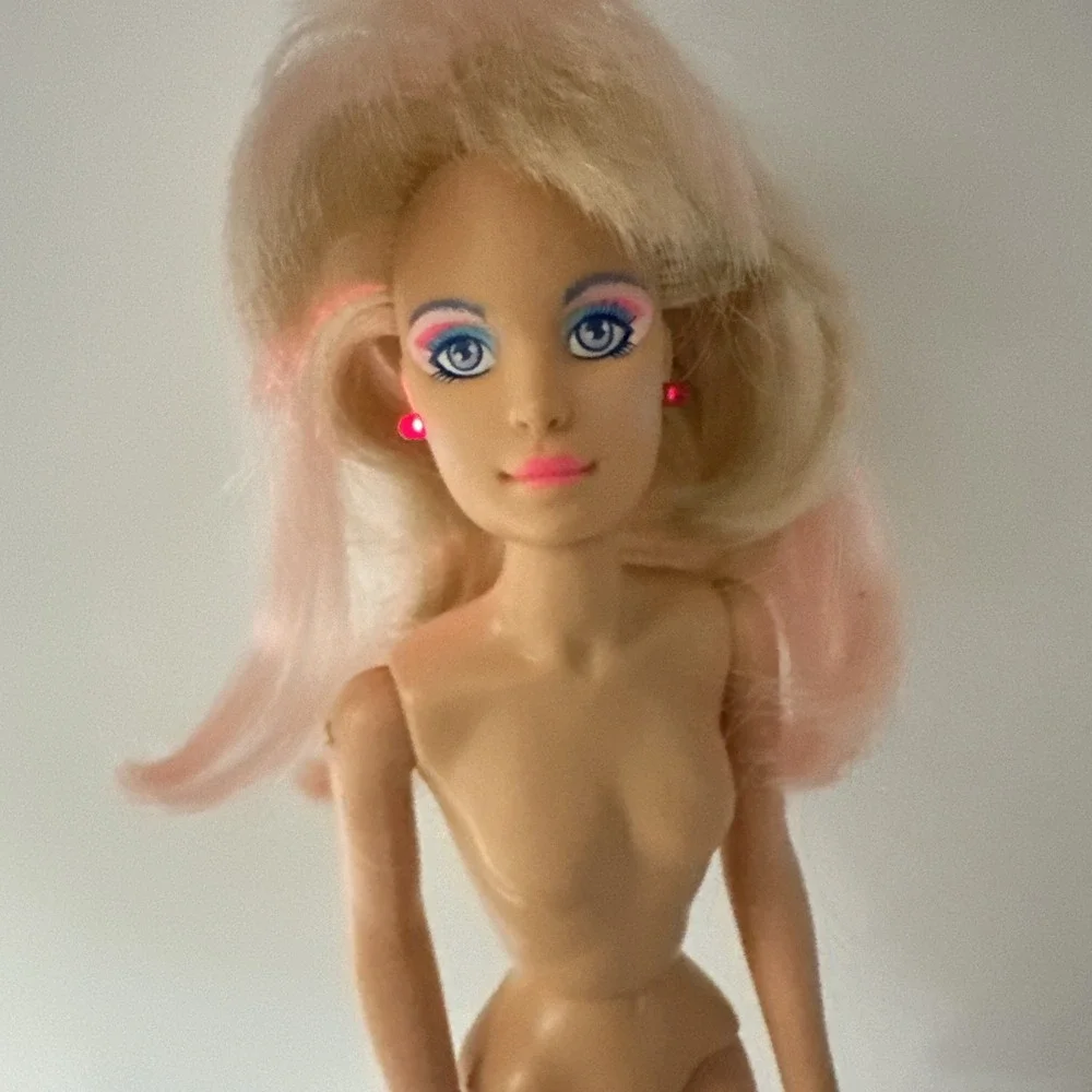 Vintage Jem and the Holograms Jem Jerrica Doll Light Up Earrings Shoes Comb